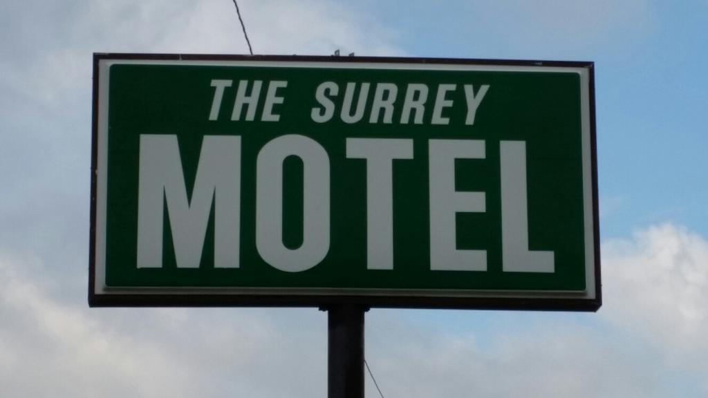 Surrey Motel Оттава Экстерьер фото